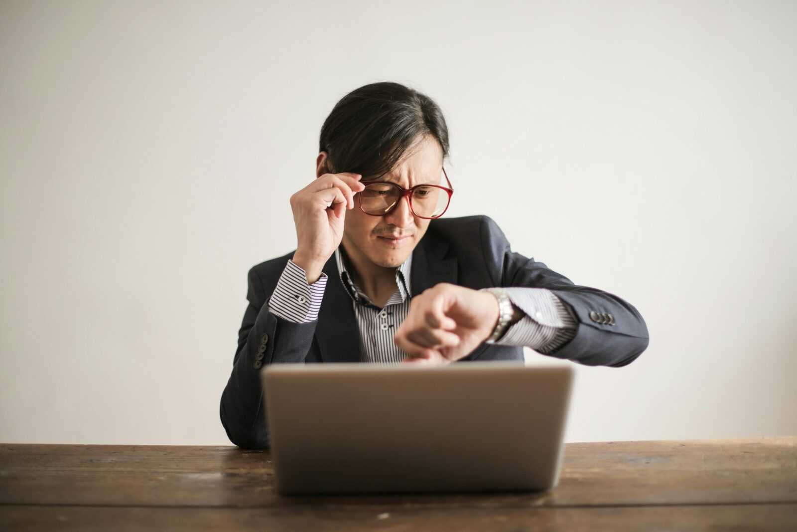 Beyond the Clock: How Time Tracking Software Can Improve Productivity ...